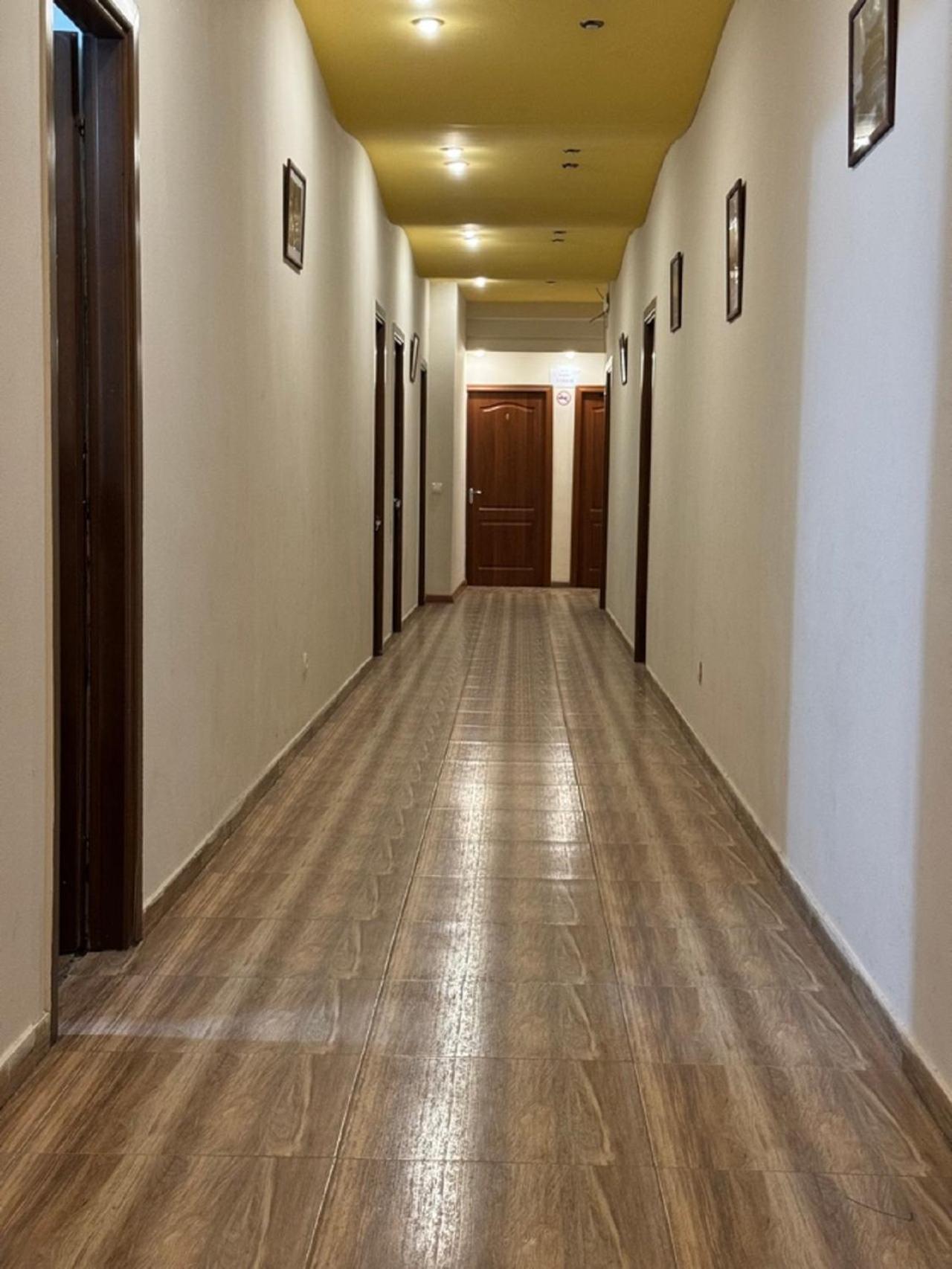 New Bella Hotel Ереван Экстерьер фото