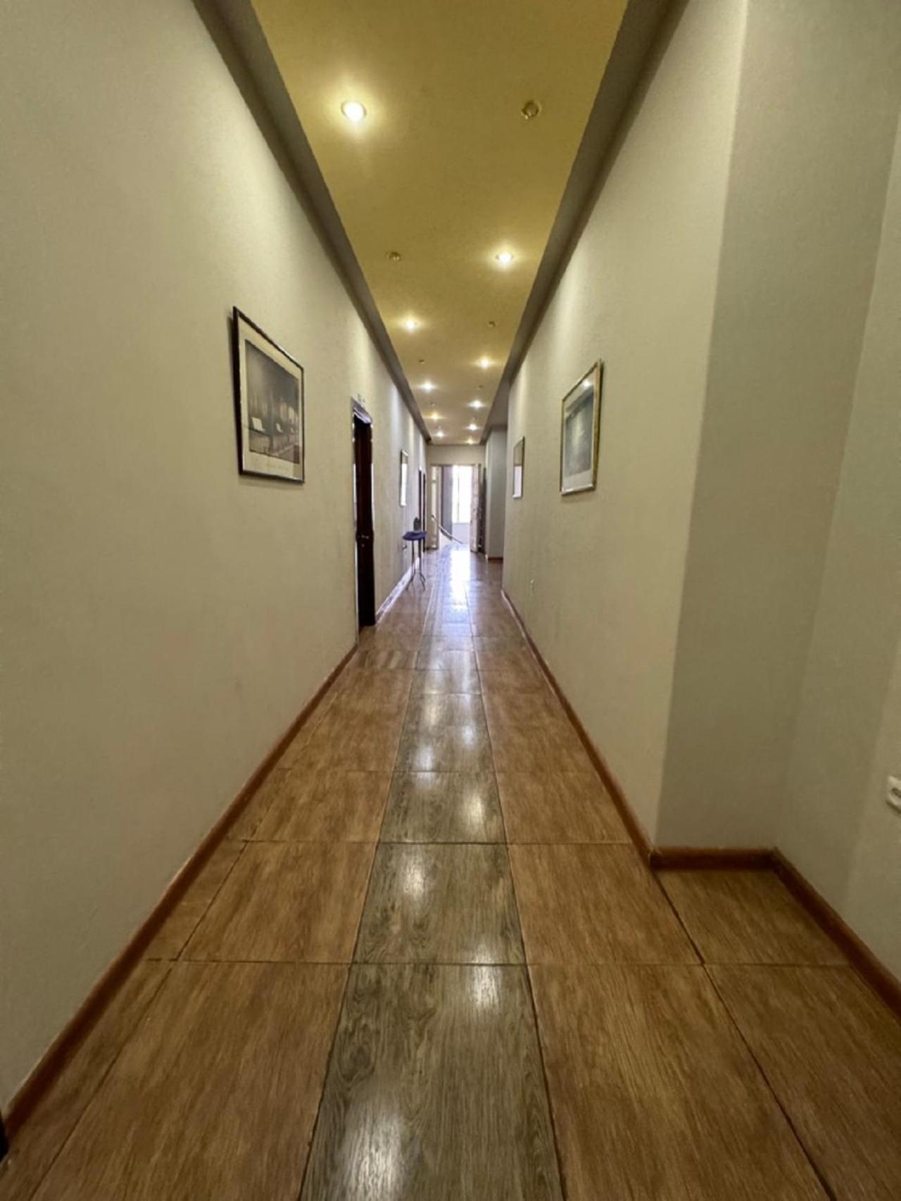 New Bella Hotel Ереван Экстерьер фото
