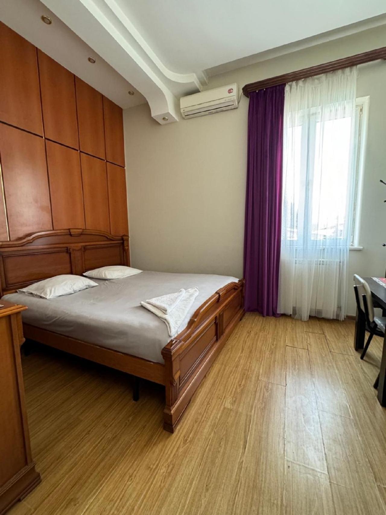 New Bella Hotel Ереван Экстерьер фото
